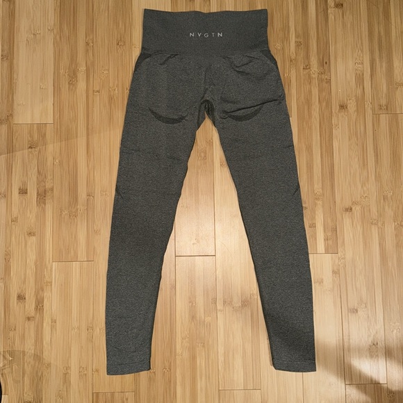 NVGTN Khaki OG Contour Leggings sz M - Picture 3 of 4